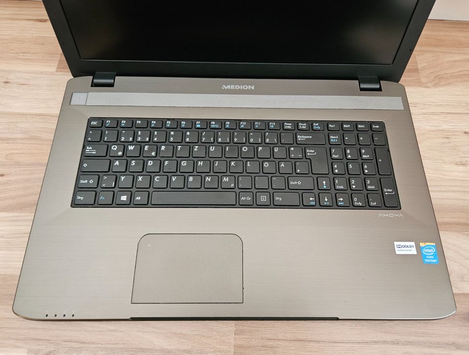 Medion Akoya E7223 Notebook Laptop in Düsseldorf