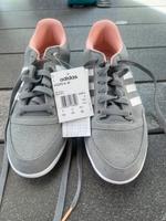 Neue Adidas Schuhe - 43 1/3 Baden-Württemberg - Weingarten Vorschau