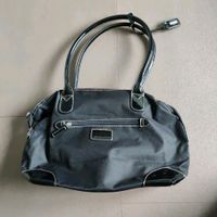 NEU Rieker Damen Handtasche schwarz Lack Shopper schick modern Niedersachsen - Cloppenburg Vorschau