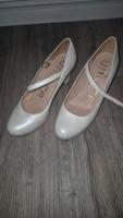 Unisa Brautschuh 38 1/2 Creme Nordrhein-Westfalen - Unna Vorschau