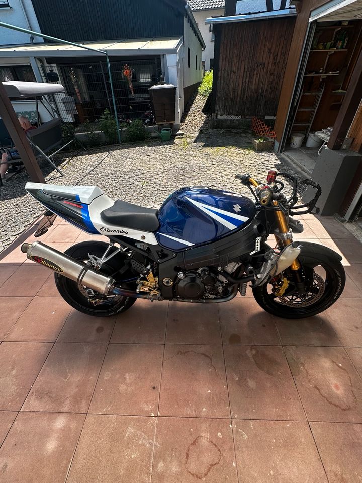 Suzuki GSX-R 1000 K4 Bastlermotorrad mit Ersatzmotor in Gaggenau