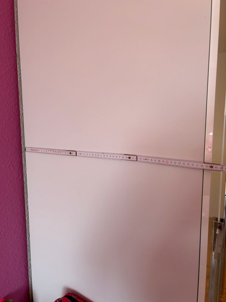 Schlafzimmerschrank neuwertig! Frot Hochglanz!300 cm breit! in Lünen