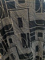 Viskose grafisch Muster schwarz 1,9m Niedersachsen - Rieste Vorschau
