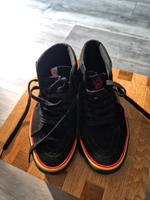 Vans Wildleder schwarz Gr. 40 halbhoch Nordrhein-Westfalen - Ratingen Vorschau