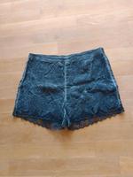 Bildschöne Spitzen Short von HUGO BOSS orange Gr.36 top Baden-Württemberg - Allmendingen Vorschau