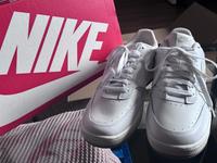 Nike Schuhe Berlin - Lichtenberg Vorschau