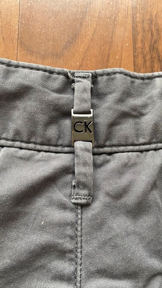 Calvin Klein Shorts/ kurze Hose in Gr. L/XL in Walldorf