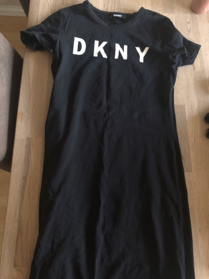 Sportliches Kleid DKNY in Rostock