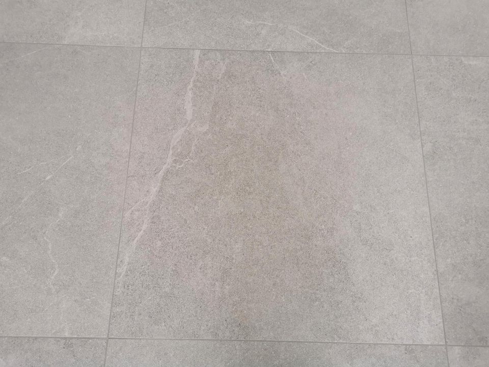 Fliesen Holzoptik Beton Marazzi Atlas Concorde Villeroy Emil in Taufkirchen Vils