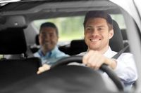 Taxifahrer / in (m/w/d) in Voll- oder Teilzeit (20968707) Niedersachsen - Einbeck Vorschau