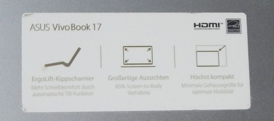 Asus Vivobook S17 K712J /17,3“ / i3-1115G4 /12GB RAM /512GB SSD in Siegen