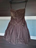Knielanges festliches Kleid von Jake's Größe 36 Arnsdorf - Kleinwolmsdorf (Arnsdorf) Vorschau