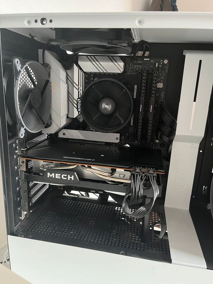 Gaming Pc MSI AMD Radeon RX 6700xt Amd Ryzen 5 5500 in Stuttgart