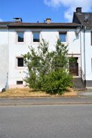 Stark renovierungsbedürftiges Reihenhaus mit Garten in Birresborn Rheinland-Pfalz - Birresborn Vorschau