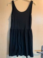 Sommerkleid top Kleid schwarz blau kurz Damen Kleid 36 s rücken Nordrhein-Westfalen - Oerlinghausen Vorschau