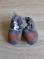 Baby Hausschuhe Krabbelschuhe Fuchs Gr. 18/19 Topomini NEU Brandenburg - Paulinenaue Vorschau