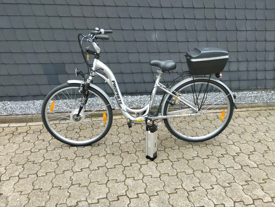 E- Bike Alu 28 Zoll in Leichlingen