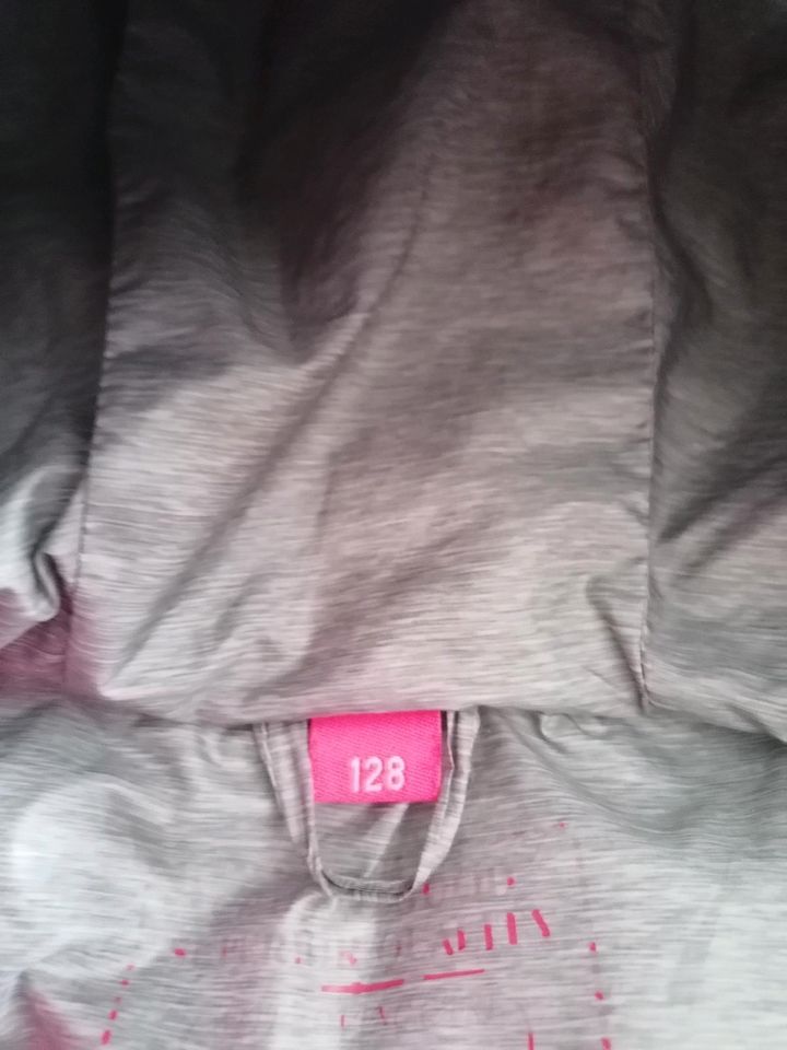 Steppjacke/Übergangsjacke  Gr. 128  13€ in Radeberg