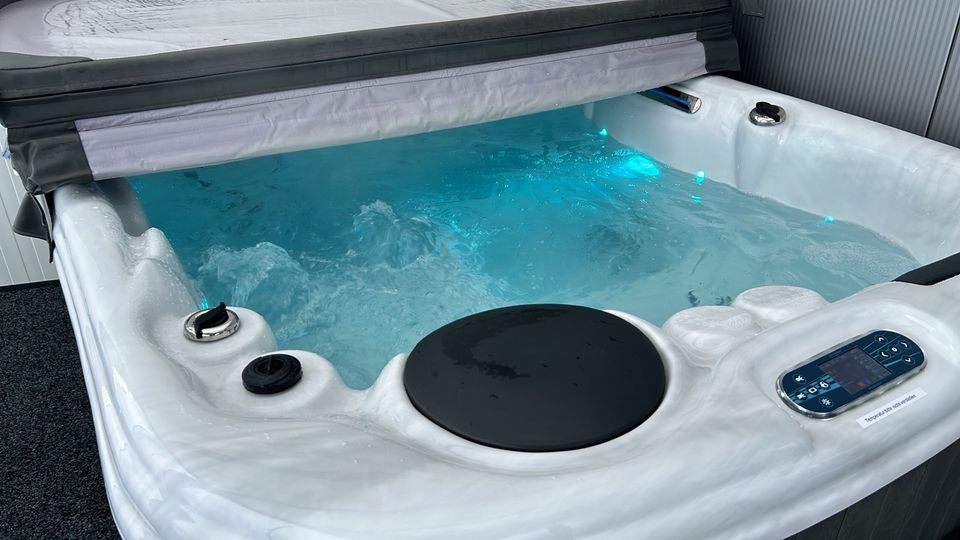 Whirlpool Jakuzzi in Marienheide