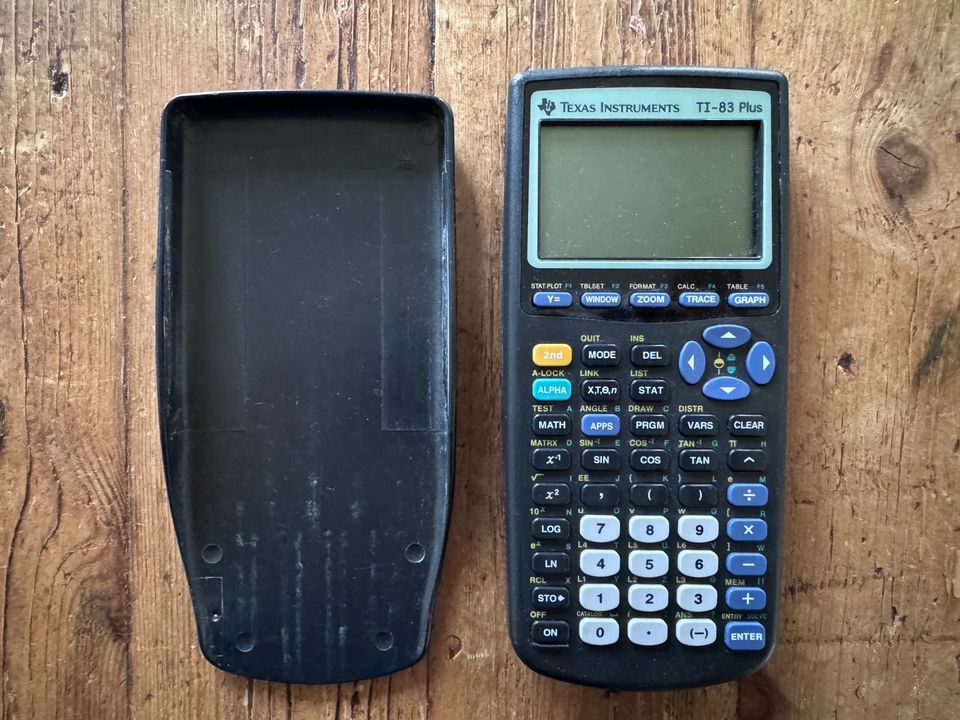 TI-83 Plus + Zubehör, Grafiktaschenrechner Graphic Calculator in München