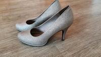 High Heels Pumps, silber, Gr. 39, Tamaris, wie neu Baden-Württemberg - Althütte Vorschau