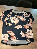 Blusenshirt floral Größe M neuwertig Only Niedersachsen - Emden Vorschau