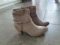 Damen Stiefel beige Größe 38 Bayern - Unterdießen Vorschau
