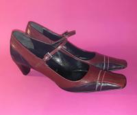prada 37,5 Schuhe Pumps Riemchen bordeaux lila Baden-Württemberg - Efringen-Kirchen Vorschau