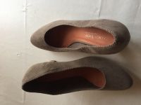 Damen Schuhe Marco Tozzi grau gr.41 kaum getragen Hessen - Gießen Vorschau