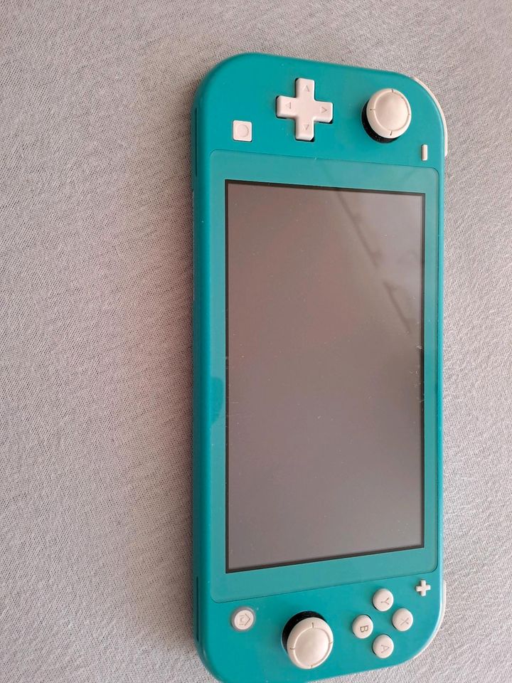 Nintendo switch lite mit 10 spielen in Magdeburg