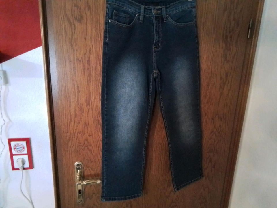 3/4JEANS GR.38 in Steinfeld