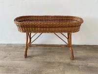 #A Blumenbank Blumenständer Korb Rattan Beistelltisch DDR Vintage Sachsen - Burgstädt Vorschau