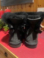 * UGG * Mini Bailey Bow II Boot schwarz Rheinland-Pfalz - Hömberg Vorschau