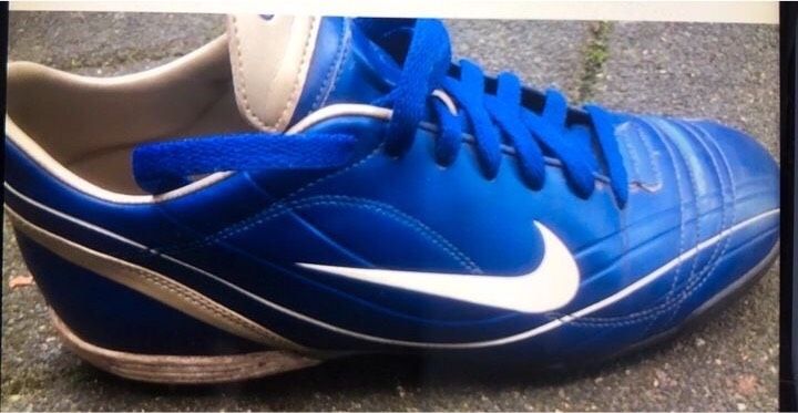 Nike Fußballschuhe von 2005, selten Kunstrasen in Nordrhein-Westfalen -  Velen | eBay Kleinanzeigen ist jetzt Kleinanzeigen