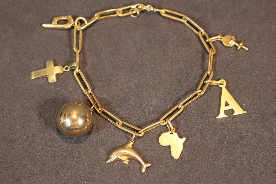 Armband Bettelarmband mit Anhängern / 333er / 585er / 750er Gold in Düsseldorf