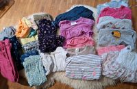 Kleidungs Paket Mädchen 24 Teile Gr. 92 Shirt Leggings Mecklenburg-Vorpommern - Stralsund Vorschau