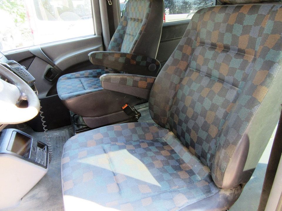 Mercedes-Benz Vito 112 CDI L Bus Klima 2 Sitze AHK in Niederau