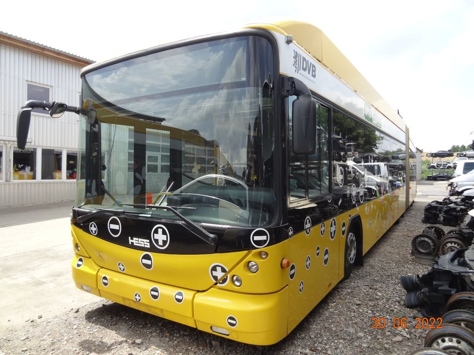 HESS Stadtbus Gelenkbus SwissHybrid Ersatzteile Sitze in Dresden