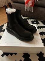 Alexander McQueen Chelsea Boots/ Eu44 Nordrhein-Westfalen - Minden Vorschau