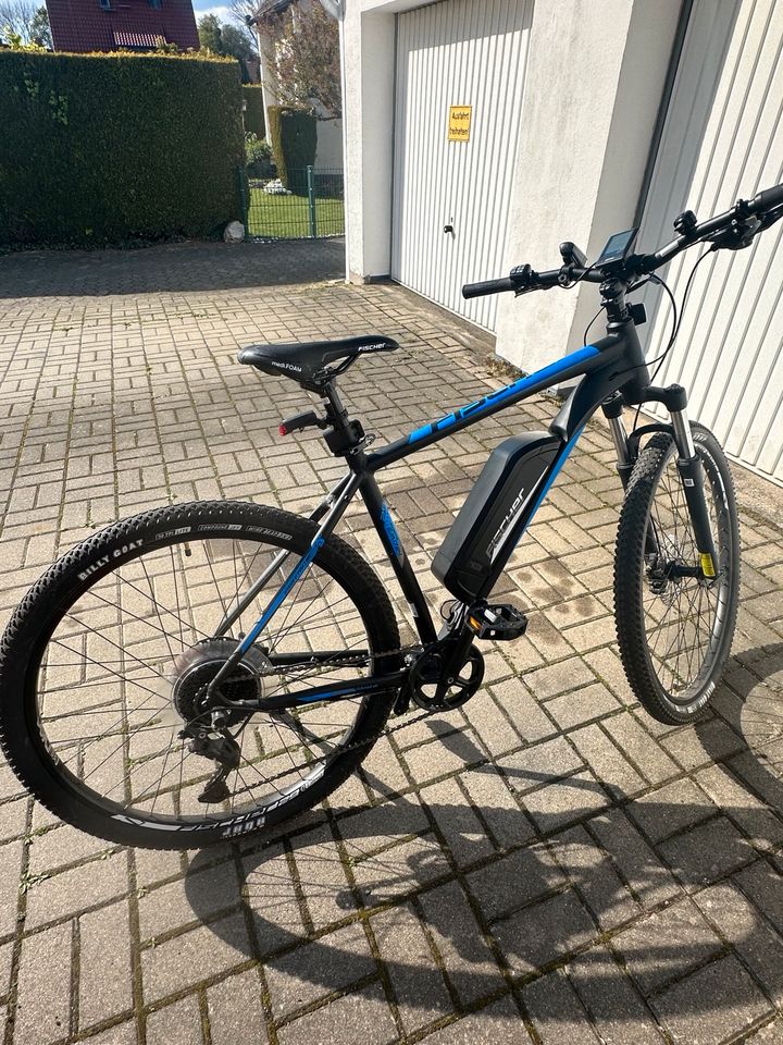 Top-Zustand: Fischer Elektro-Fahrrad, schwarz matt, 29 Zoll in Salzgitter
