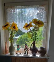 Vasen mit kuenstlichen Blumen Berlin - Neukölln Vorschau