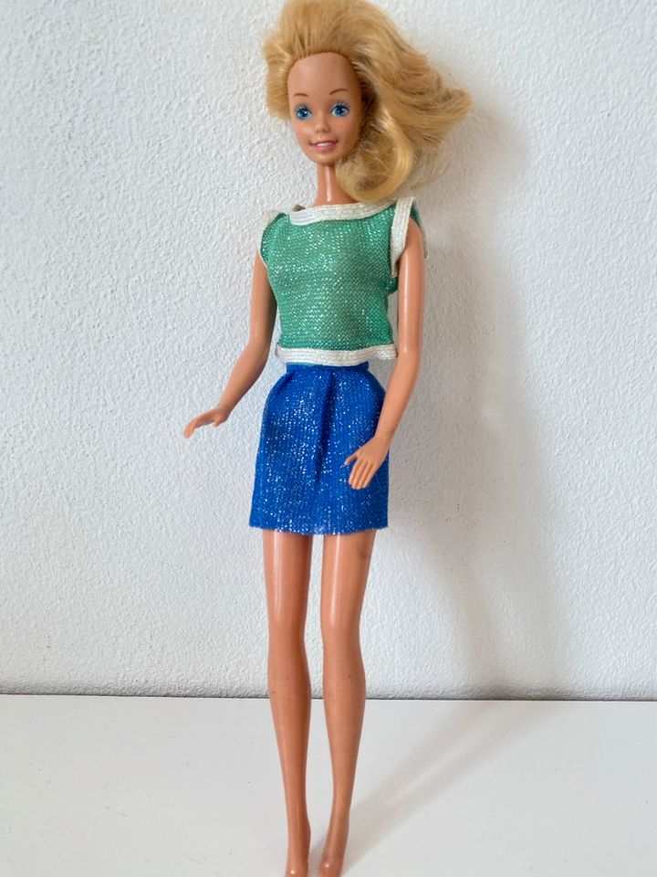 3 Barbie Outfits, Original 80er Jahre in Grub a. Forst