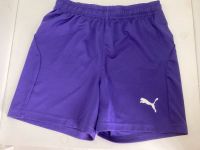 ⭐️ PUMA Sporthose Fussballshorts Fussballhose lila Gr. 140 - TOP! Schleswig-Holstein - Strande Vorschau