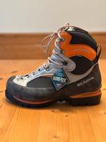 Scarpa Jorasses GTX, Gr. 45, schwarz/orange Neu, Steigeisenfest München - Trudering-Riem Vorschau