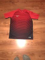 Nike Tshirt Shirt dry fit S Niedersachsen - Neuenkirchen - Merzen Vorschau