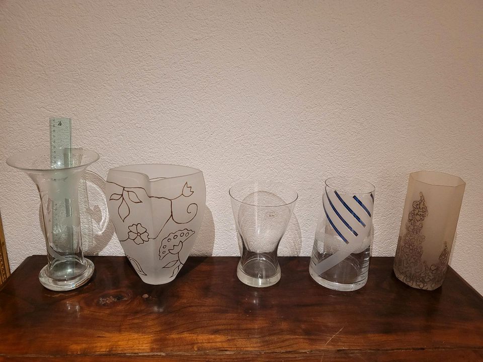 Vasen und Dekofiguren aus Glas in Bruchsal