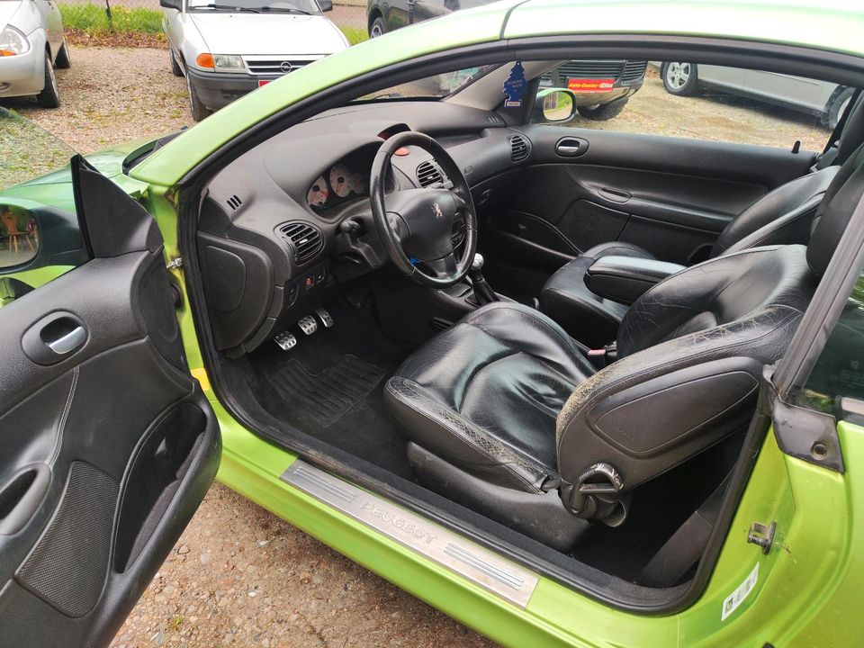 Peugeot 206 1.6 * TÜV 09/2025 * Cabrio * in Peine