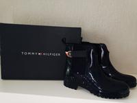 Neue Tommy Hilfiger Regenboots / Gummistiefel Gr.37 Hessen - Hanau Vorschau
