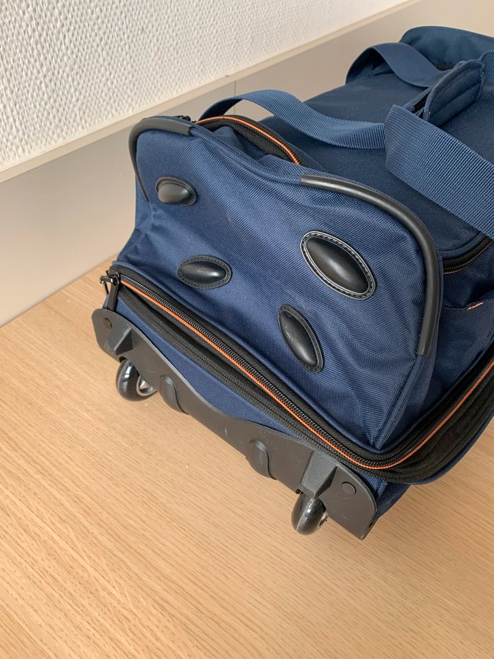 Travelite Rollenreisetasche S 55 cm (51 L) erweiterbar in Rietberg