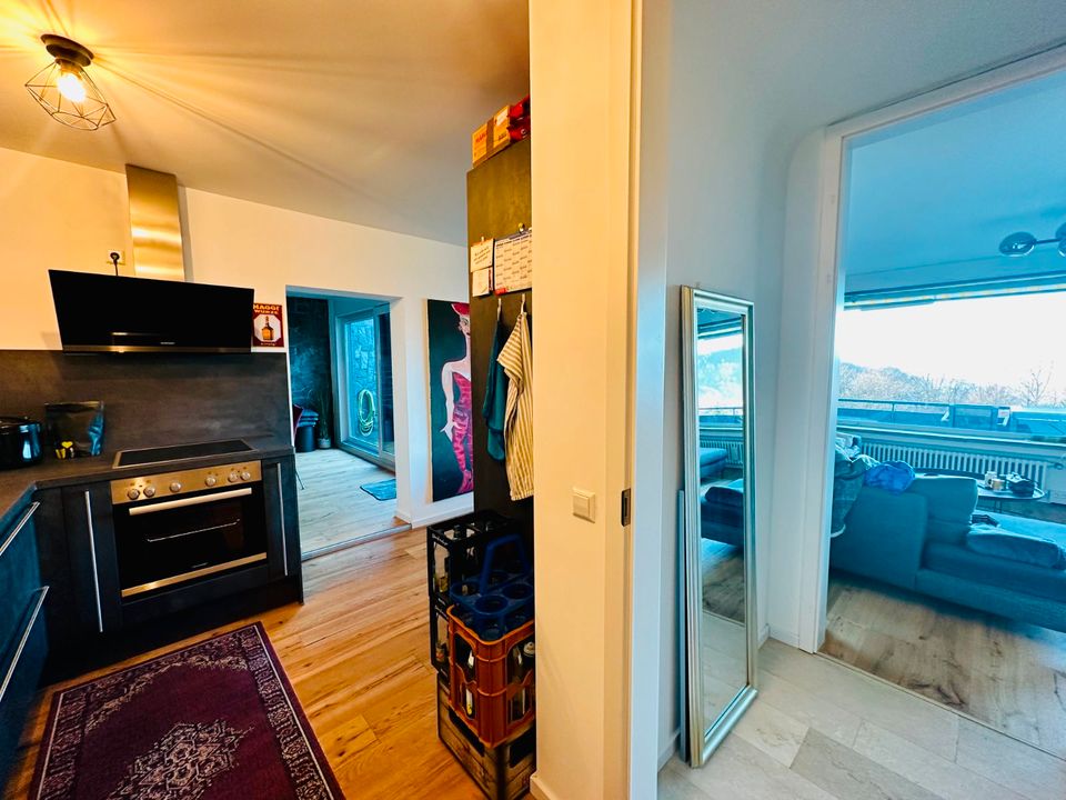 Sonnige modernisierte 3 -Zimmer (124 qm) mit großer Terrasse und herrlichem Ausblick! in Waldkirch